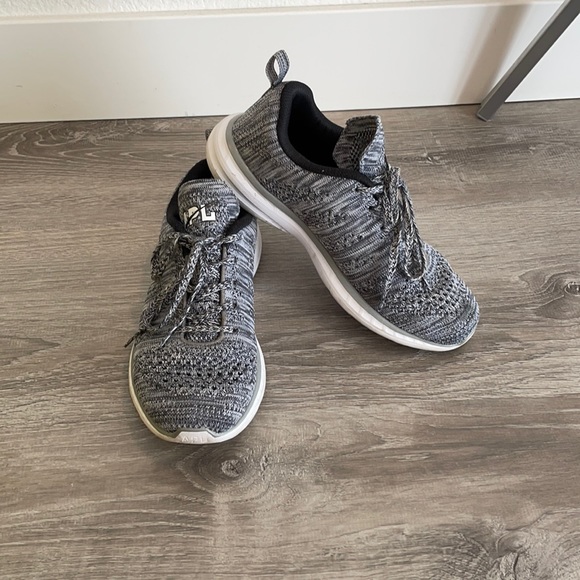 APL running sneakers - Picture 1 of 7